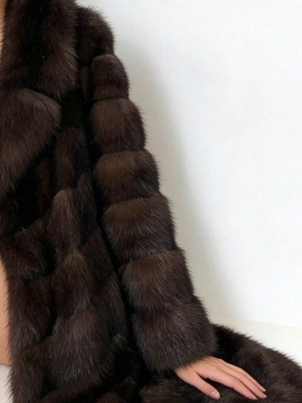 Brown elegant Women's Elegant faux Fur teddy Coat - Picture 6 of 6
